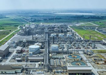 RAJA Rampungkan Akuisisi 5 Persen Saham Layar Nusantara Gas senilai US$ 38,575 Juta