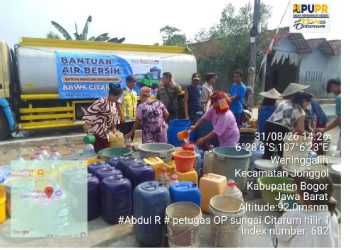 11.800 Liter Air Bersih Disalurkan untuk Warga Terdampak Kekeringan di Jonggol
