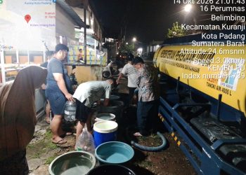 Percepatan Pemulihan Pascabanjir di Padang, Fasilitas Umum dan Permukiman Dibersihkan