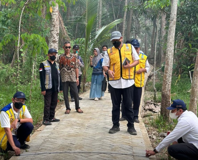 Bangun Infrastruktur, Berdayakan Masyarakat, PISEW Serap 8.011 Tenaga Kerja