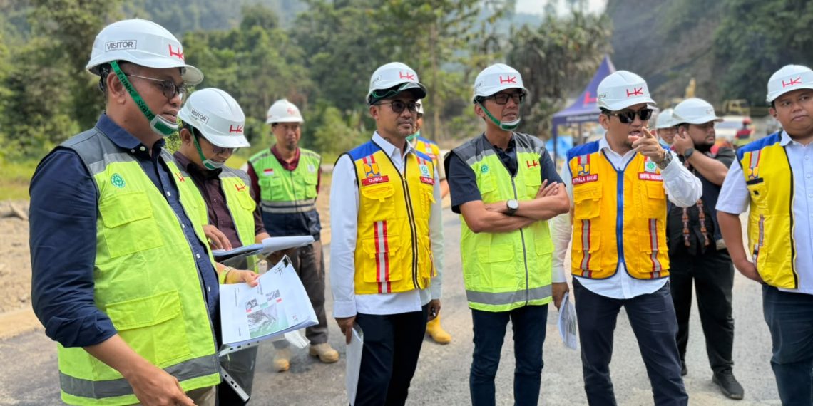 Perkuat Pengendalian Proyek Jalan Trans Papua melalui Management Walkthrough