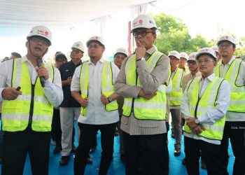 Kepala BP BUMN dan Komisi VI DPR RI Tinjau Progres Pembangunan Stadion H. Agus Salim Garapan Hutama Karya