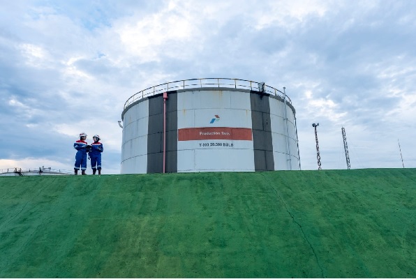 Kombinasi Batch Drilling dan Dual Completion Berbuah Manis, Sumur GNK-114 Alirkan Minyak 5.605 BOPD