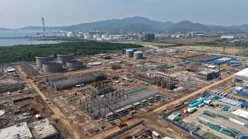 TPIA Gandeng Danantara dan INA Tuntaskan Kemitraan Investasi di Proyek CA EDC
